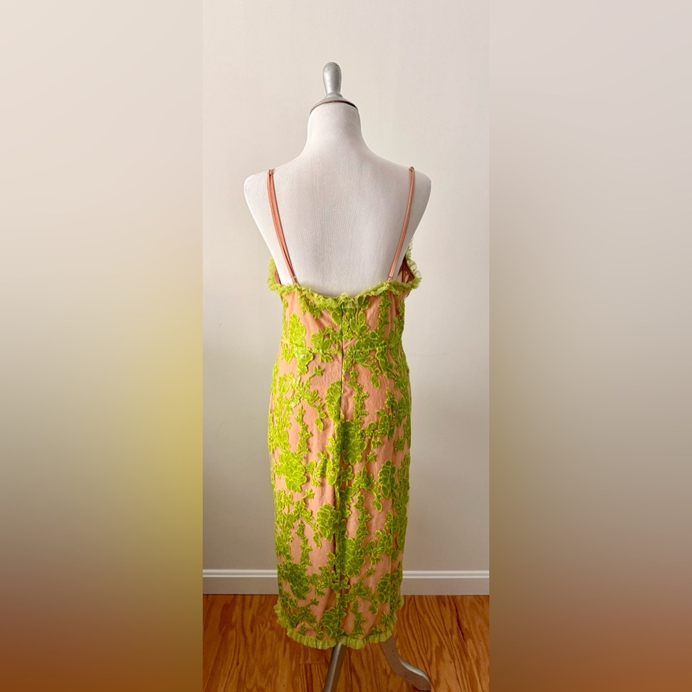 NEW w/Tag NBD Elegant Lime Green and Nude Lace Dress Women’s Size L - Picture 4 of 5